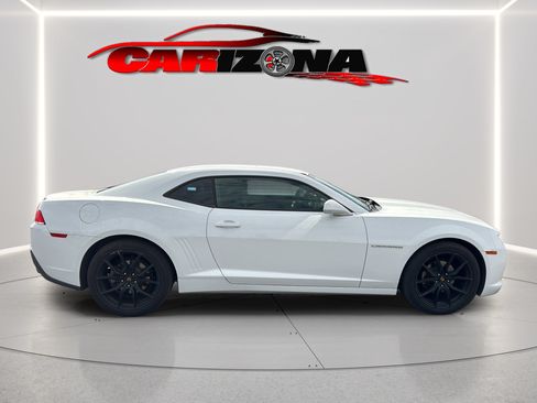 Used 2015 Chevrolet Camaro LT RWD image 4