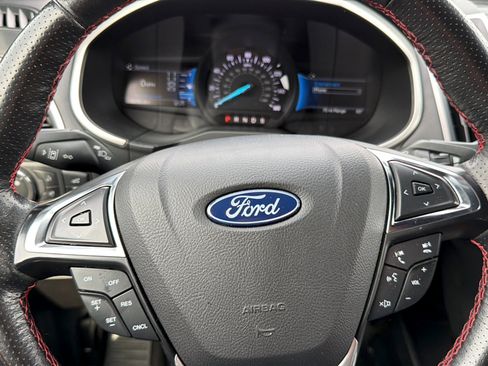 Used 2021 Ford Edge ST-Line AWD/4WD image 16