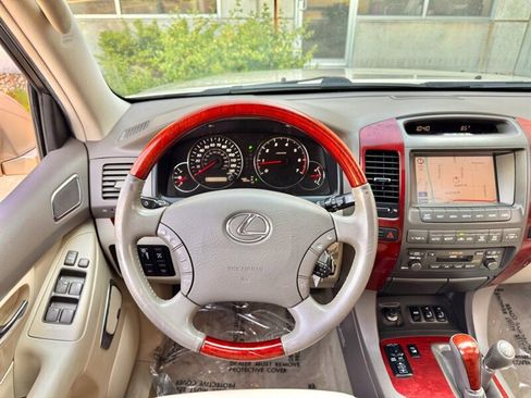 Used 2008 Lexus GX 470 AWD/4WD image 16