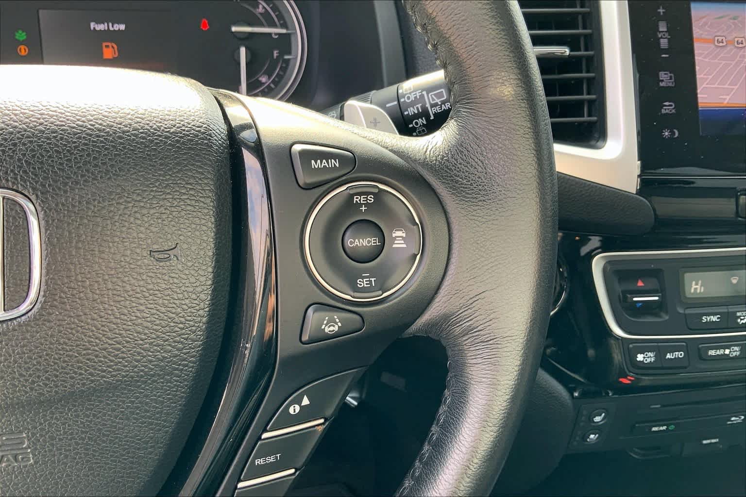 Used 2017 Honda Pilot Elite image 24