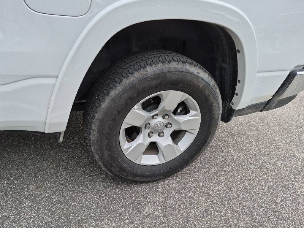 Used 2025 RAM 1500 Lone Star AWD/4WD image 5
