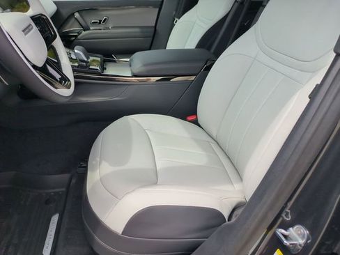New 2026 Land Rover Range Rover Sport Dynamic SE AWD/4WD image 12