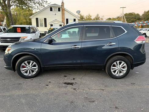 Used 2016 Nissan Rogue SV w/ SV Moonroof Package image 9