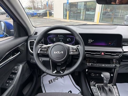New 2026 Kia Seltos S AWD/4WD image 24