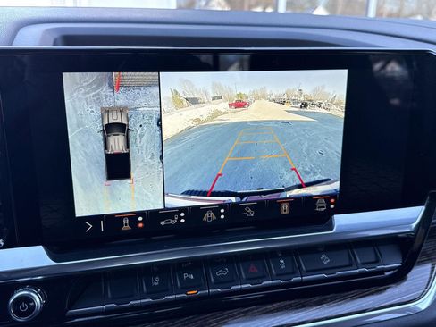 Used 2024 GMC Sierra 2500 SLE w/ SLE Value Package; image 24