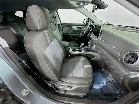 Used 2024 Chevrolet Blazer LT w/ Convenience Package FWD image 34