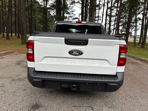 Used 2025 Ford Maverick XLT w/ XLT Luxury Package AWD/4WD image 4