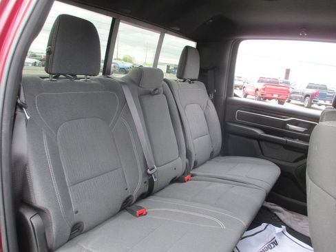 Used 2019 RAM 1500 Big Horn image 22