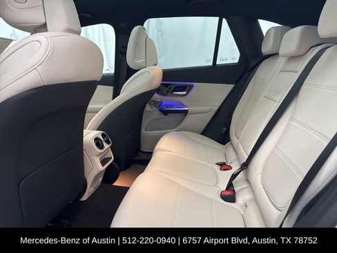 Used 2026 Mercedes-Benz GLC 300 image 18