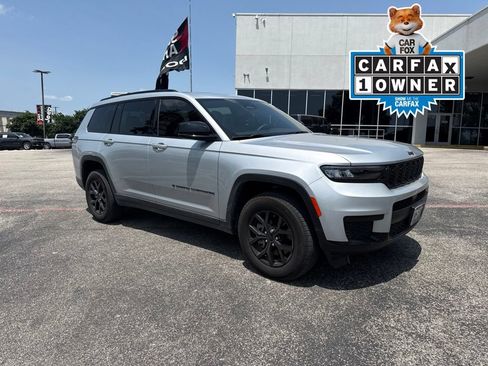 Used 2025 Jeep Grand Cherokee L Altitude RWD image 1