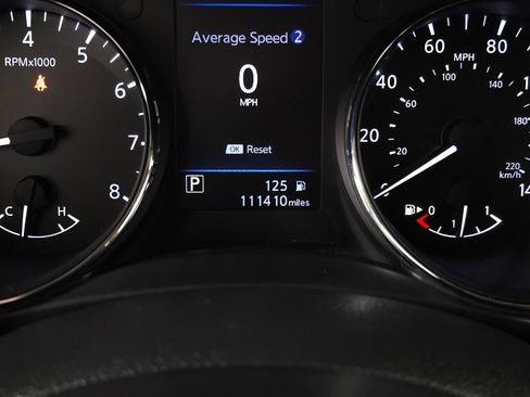 Used 2018 Nissan Rogue S AWD/4WD image 18