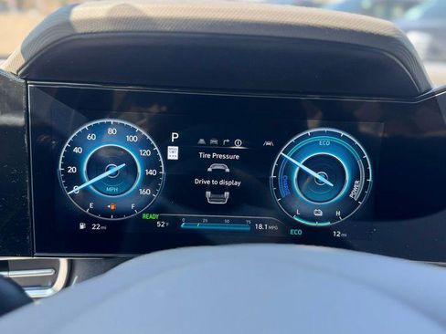 New 2026 Hyundai Elantra Sport FWD image 9