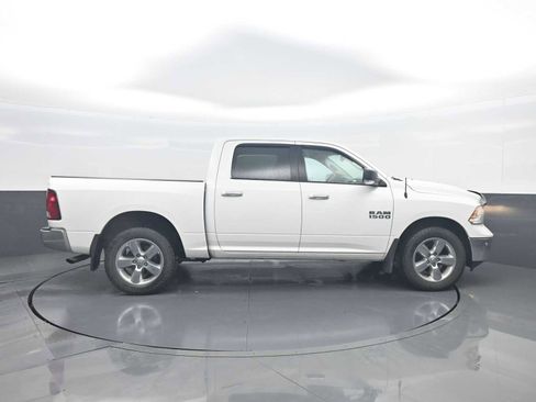 Used 2016 RAM 1500 Big Horn AWD/4WD image 9