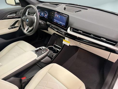New 2026 BMW X1 xDrive28i image 33