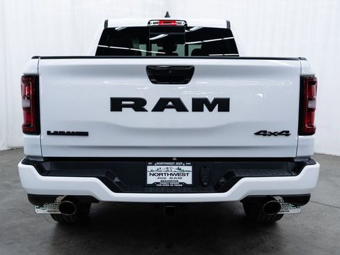 New 2026 RAM 1500 Laramie AWD/4WD image 5