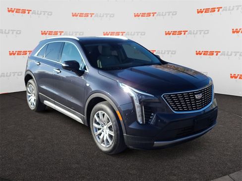 Used 2023 Cadillac XT4 Premium Luxury image 7