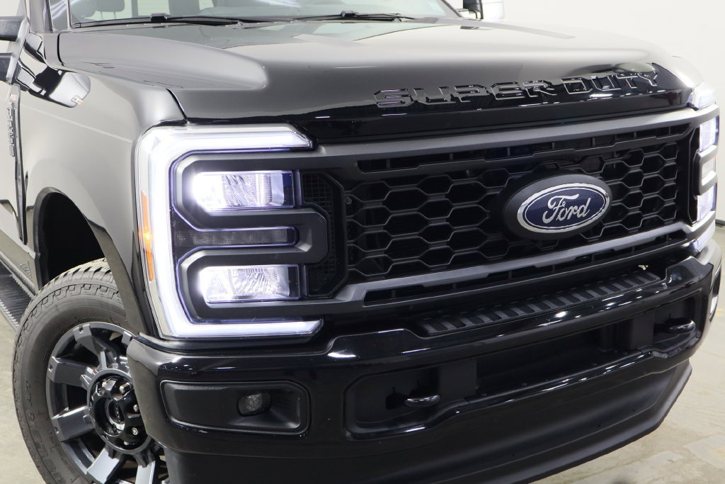 Used 2026 Ford F250 XL w/ STX Appearance Package AWD/4WD image 45