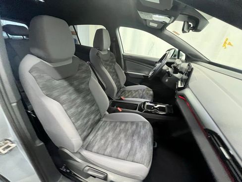 Certified 2022 Volkswagen ID.4 Pro image 12
