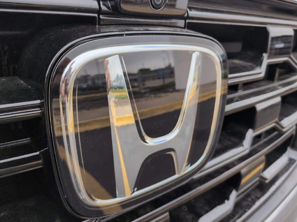 New 2026 Honda Pilot Touring image 32