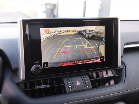 Used 2025 Toyota RAV4 XLE Premium image 18