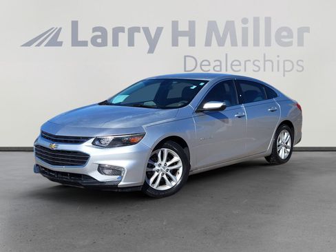 Used 2016 Chevrolet Malibu LT image 1