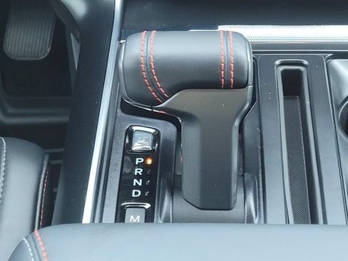 Used 2025 Ford F150 Raptor AWD/4WD image 25