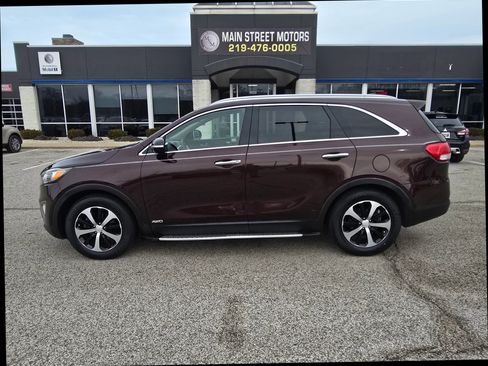 Used 2016 Kia Sorento EX image 1