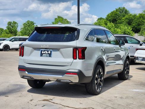 New 2026 Kia Sorento EX AWD/4WD image 5