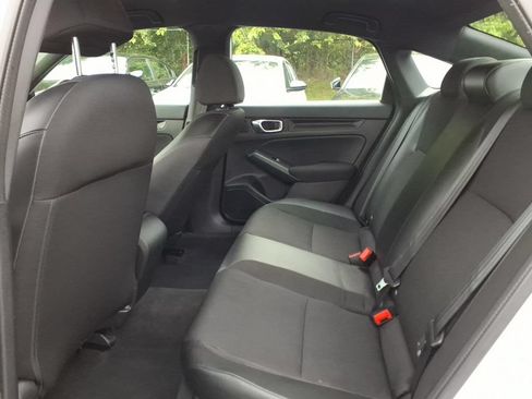 Used 2023 Honda Civic Sport image 17