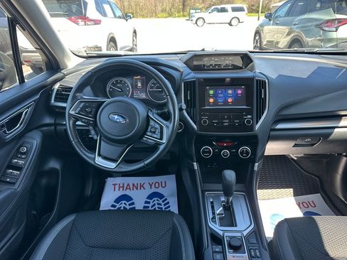 Used 2020 Subaru Forester Premium AWD/4WD image 17