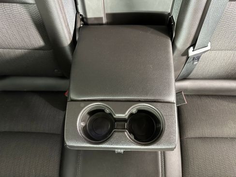 Used 2015 Chevrolet Impala LT image 27