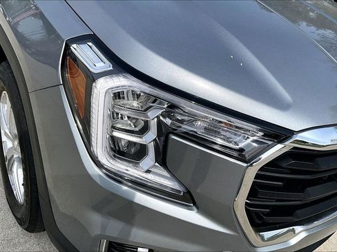 Used 2023 GMC Terrain SLE w/ Driver Convenience Package AWD/4WD image 29