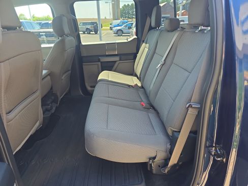 Used 2019 Ford F150 XLT w/ Equipment Group 302A Luxury AWD/4WD image 19