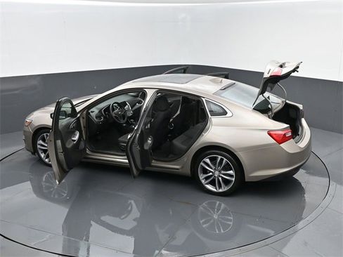 Used 2023 Chevrolet Malibu LT image 27