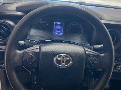 Used 2019 Toyota Tacoma SR w/ SR Convenience Package image 22