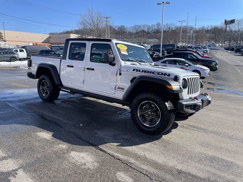 Used 2023 Jeep Gladiator Rubicon w/ Cold Weather Group AWD/4WD image 6