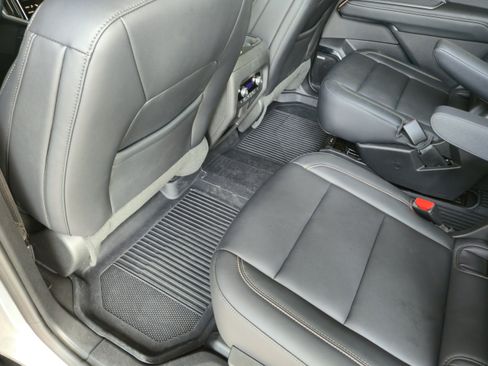 Used 2026 GMC Acadia Elevation w/ Black Edition FWD image 50