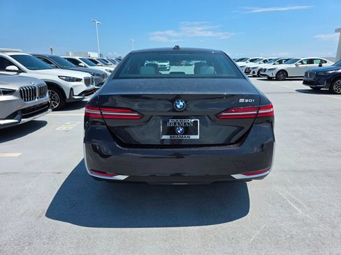 New 2027 BMW 530i w/ Premium Package RWD image 5