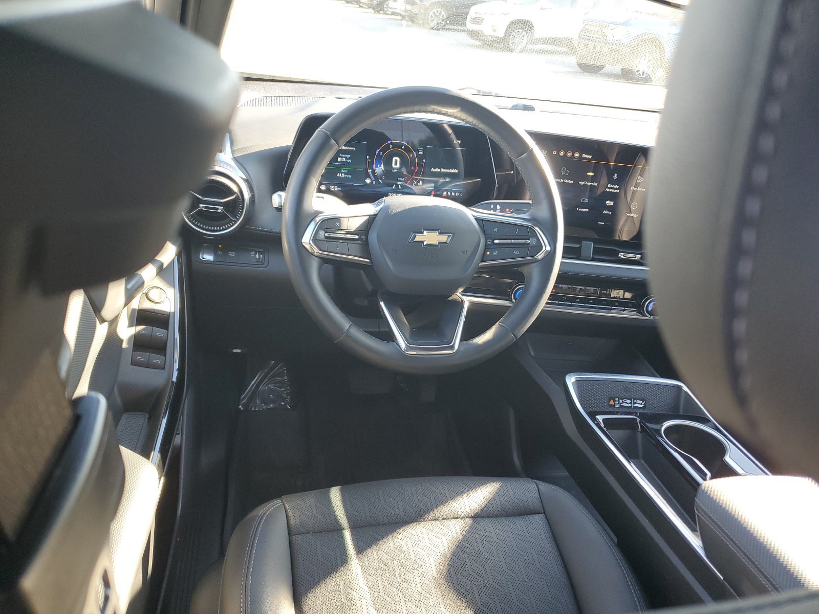 Used 2025 Chevrolet Equinox LT w/ Convenience Package II FWD image 10