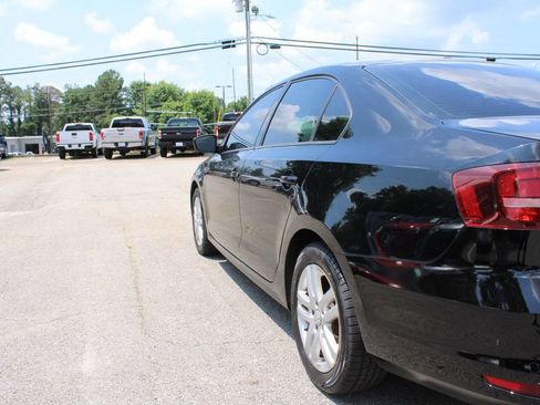 Used 2018 Volkswagen Jetta S FWD image 31