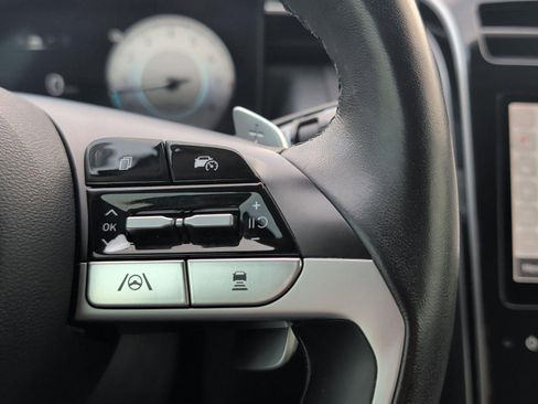 Used 2024 Hyundai Tucson Limited image 15