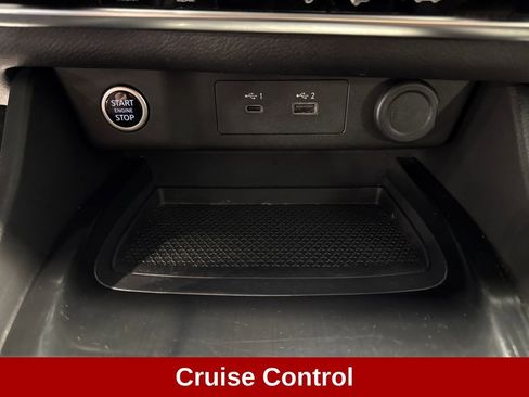 Used 2023 Nissan Rogue SV AWD/4WD image 15