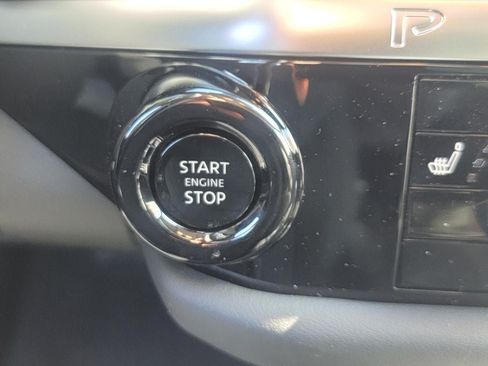 New 2026 Nissan Pathfinder SL w/ SL Premium Package AWD/4WD image 30