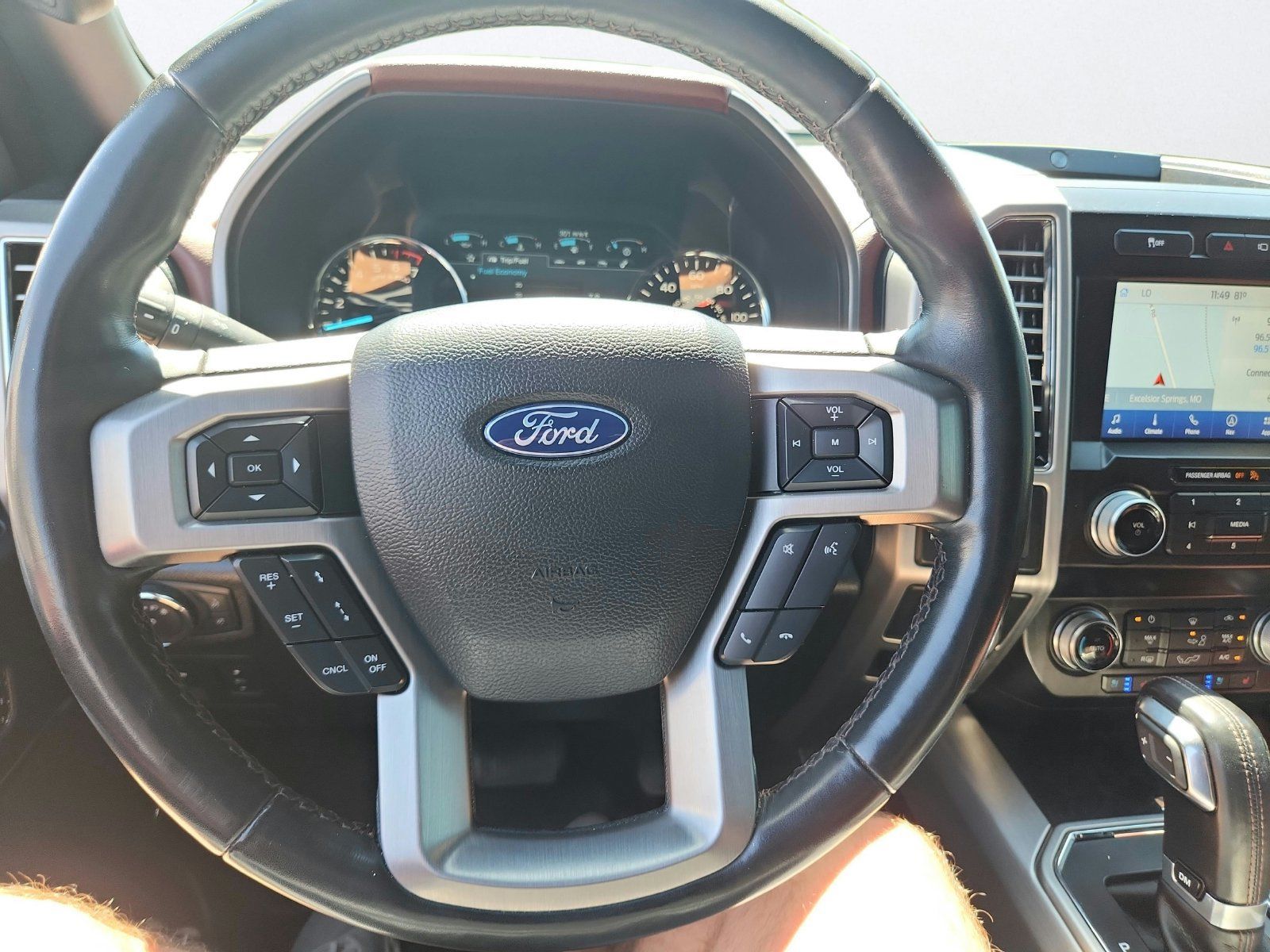 Used 2020 Ford F150 Platinum w/ Equipment Group 701A Luxury AWD/4WD image 16