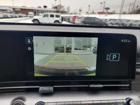 Certified 2024 Hyundai Kona SEL image 18