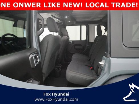 Used 2024 Jeep Wrangler Willys image 13