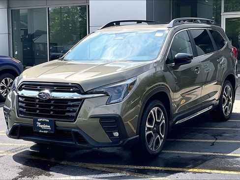 Used 2025 Subaru Ascent Limited AWD/4WD image 15