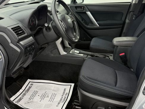 Used 2015 Subaru Forester 2.5i Premium w/ All-Weather Package image 10