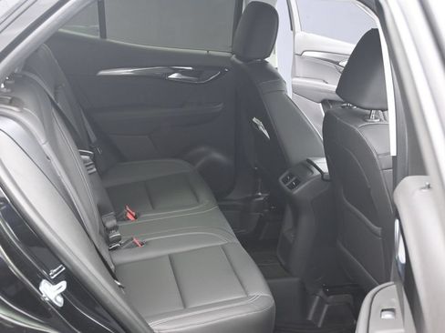 Certified 2026 Buick Envision Preferred AWD/4WD image 12