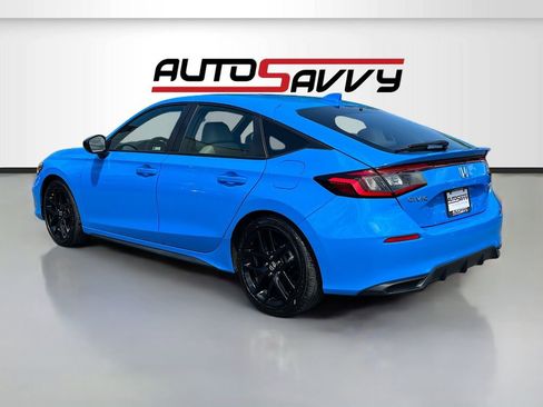 Used 2025 Honda Civic Sport image 5